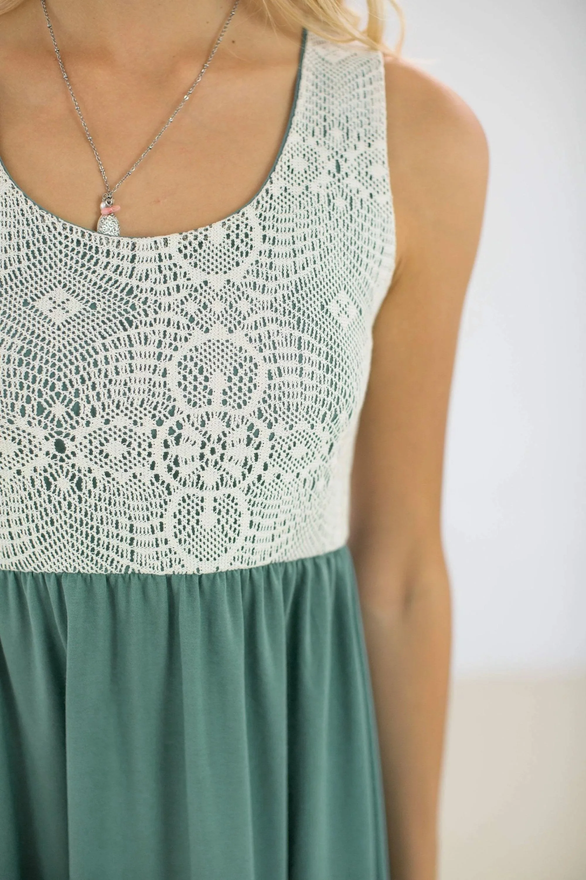 Midi Dress Maya Mint Lace - Image 6
