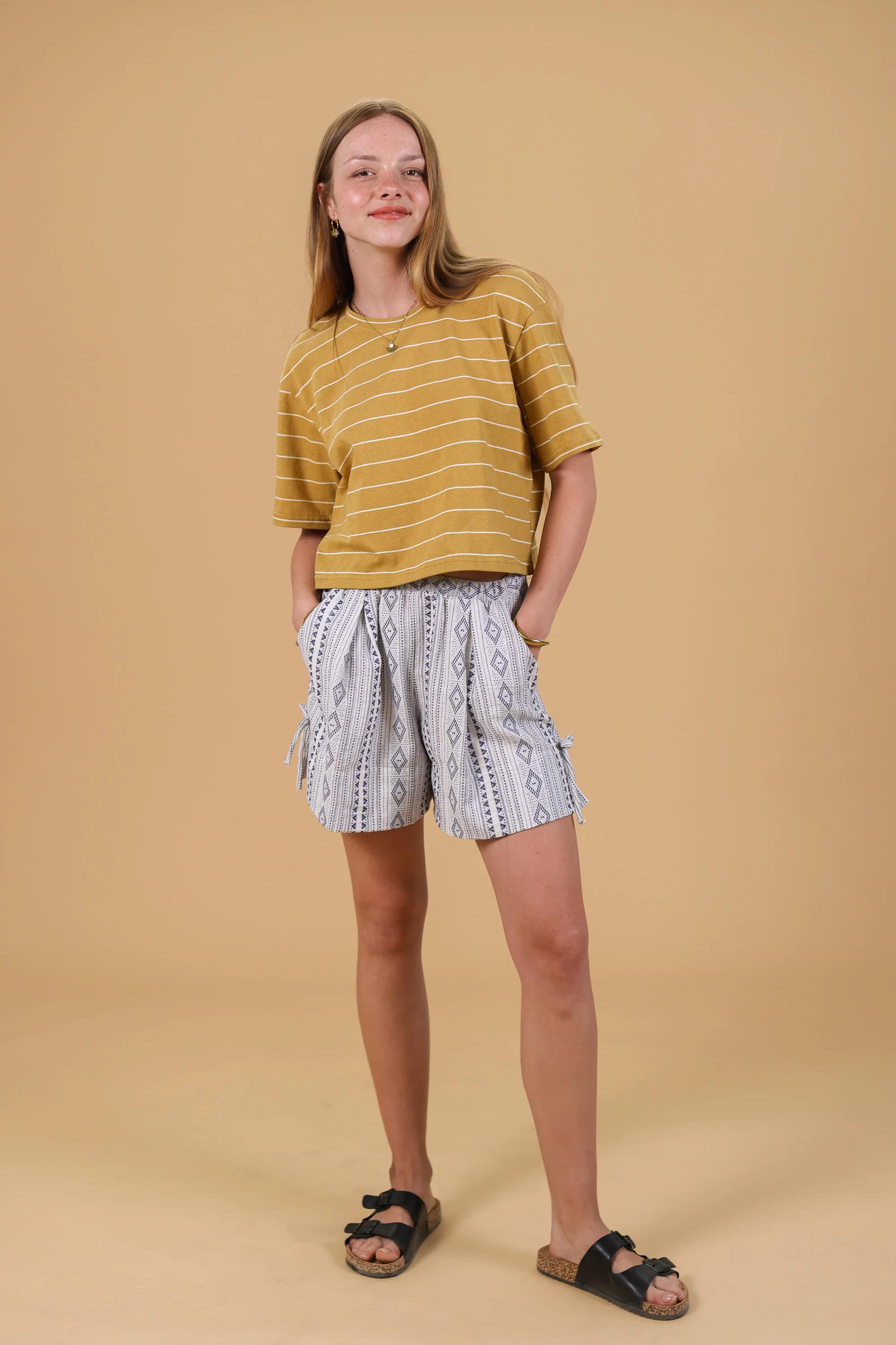 Shorts Lumen Geometric Stripes - Image 4