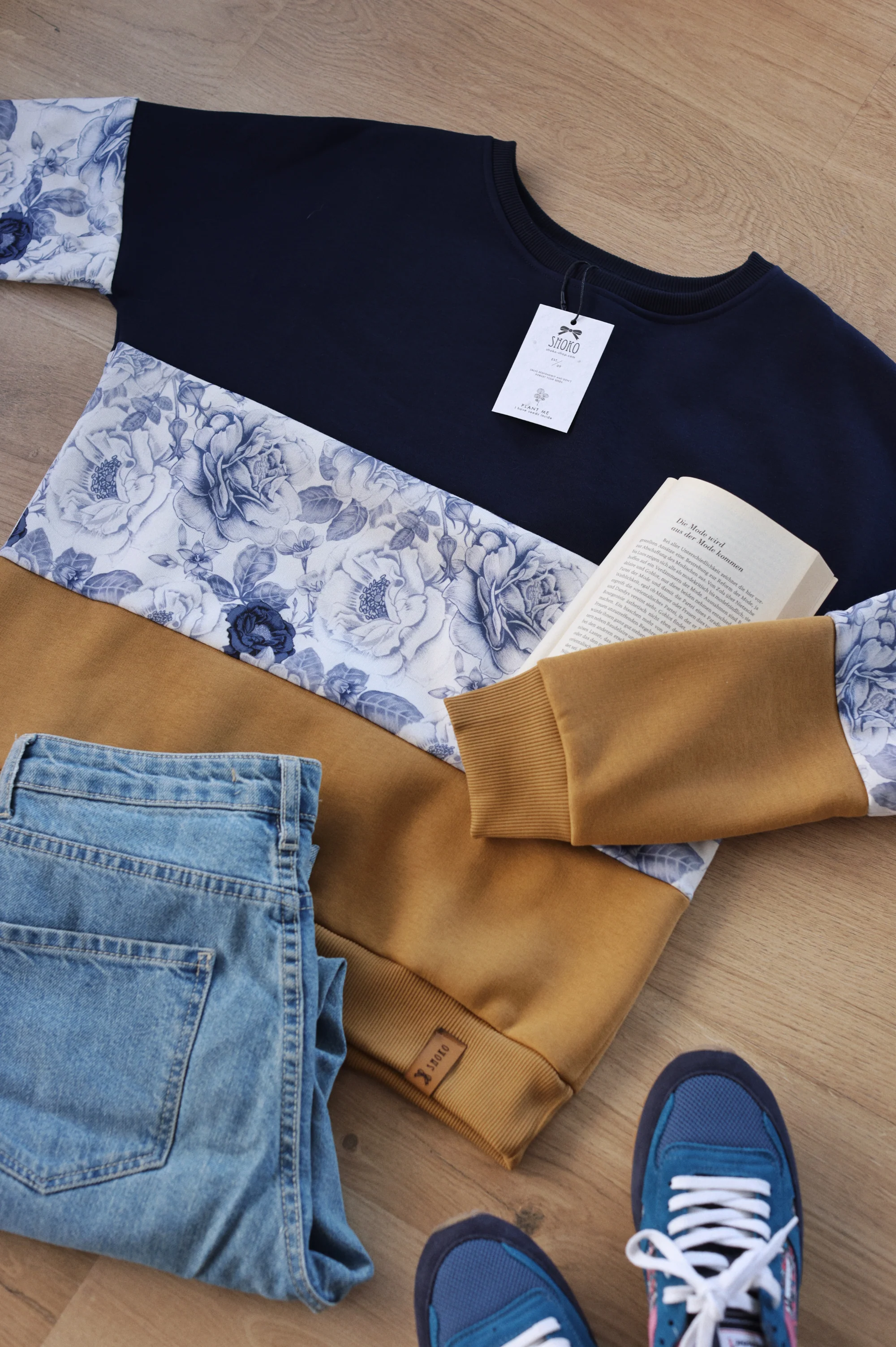 Sweater Μia Blue Floral - Image 4