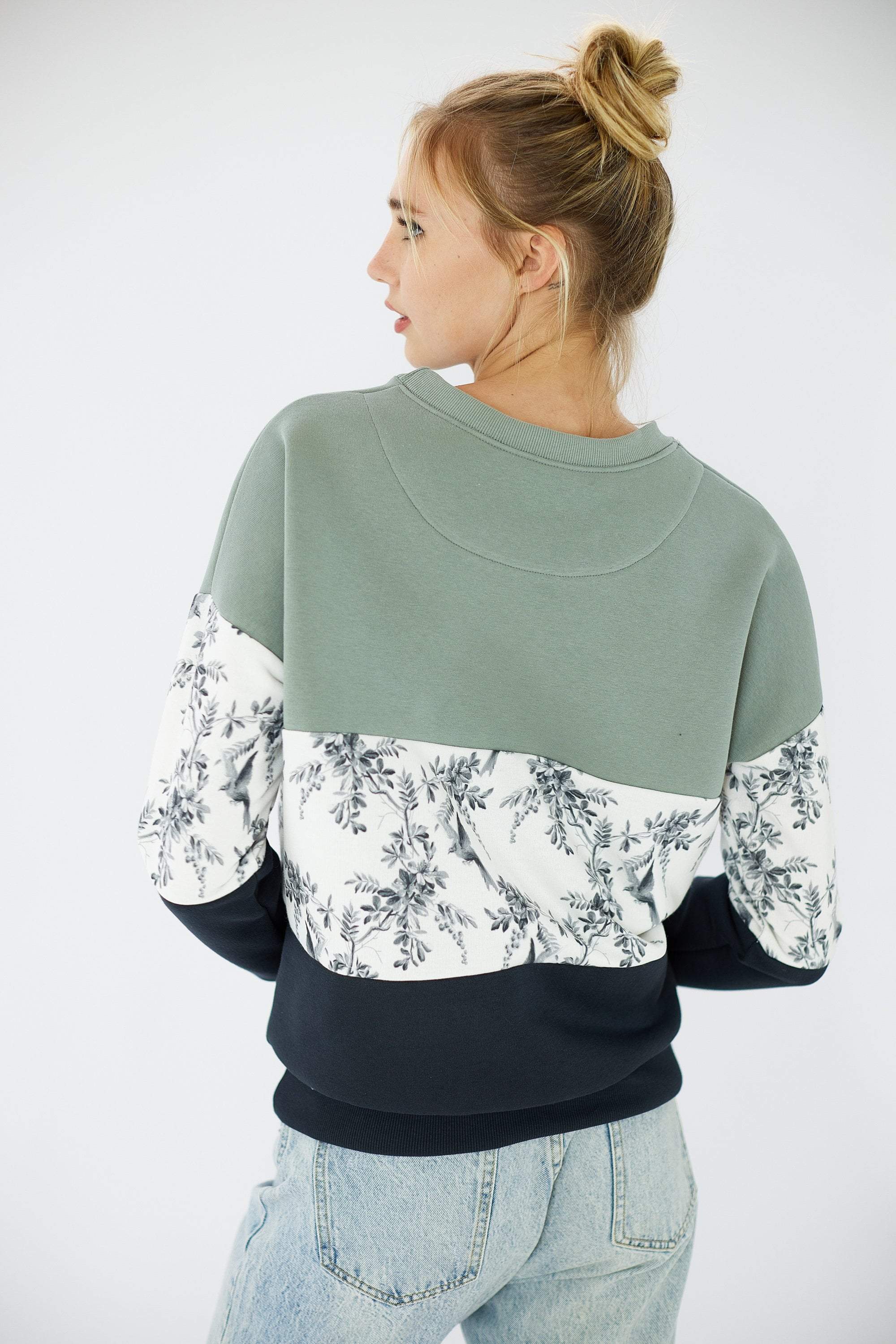 Sweater Mia Mint Kolibri - Image 10