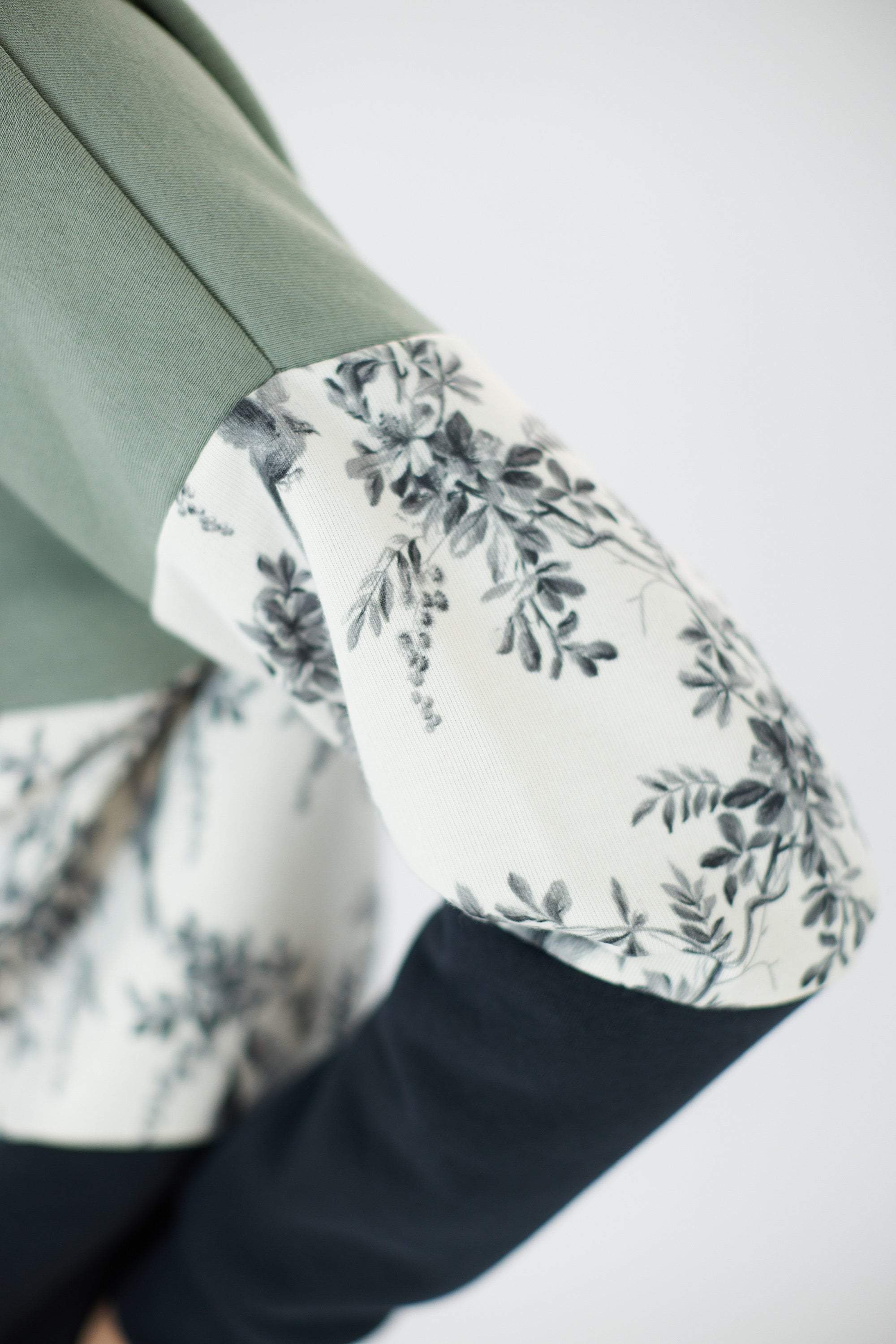 Sweater Mia Mint Kolibri - Image 11