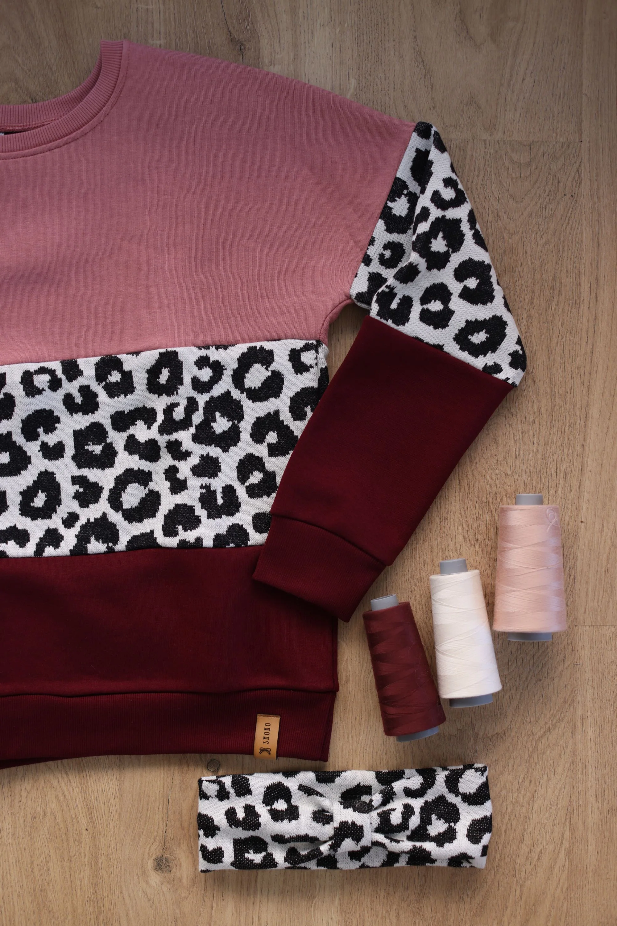 Sweater Mia Rose Leo Burgundy - Image 5