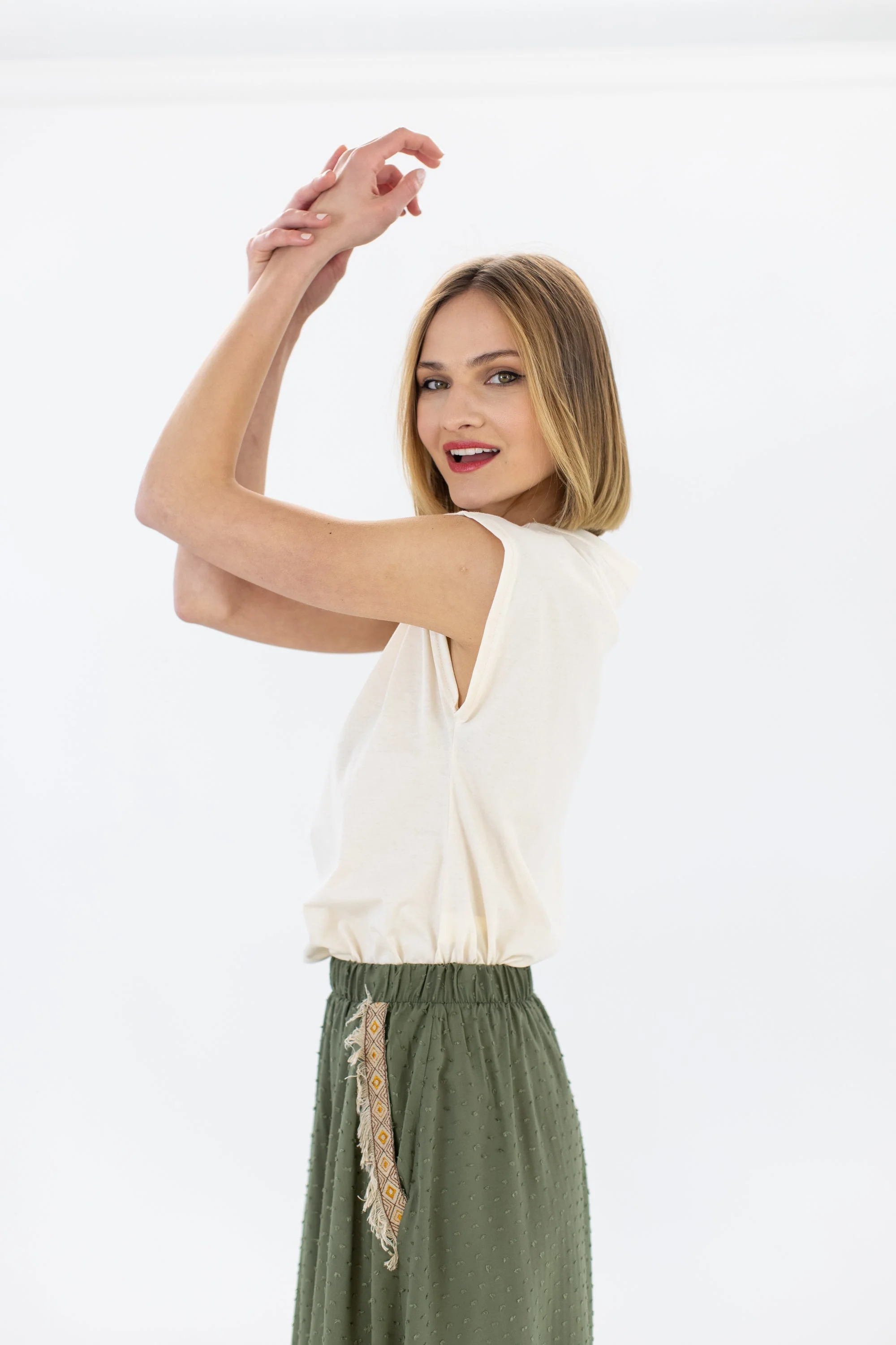 Top Aria Cream - Image 3