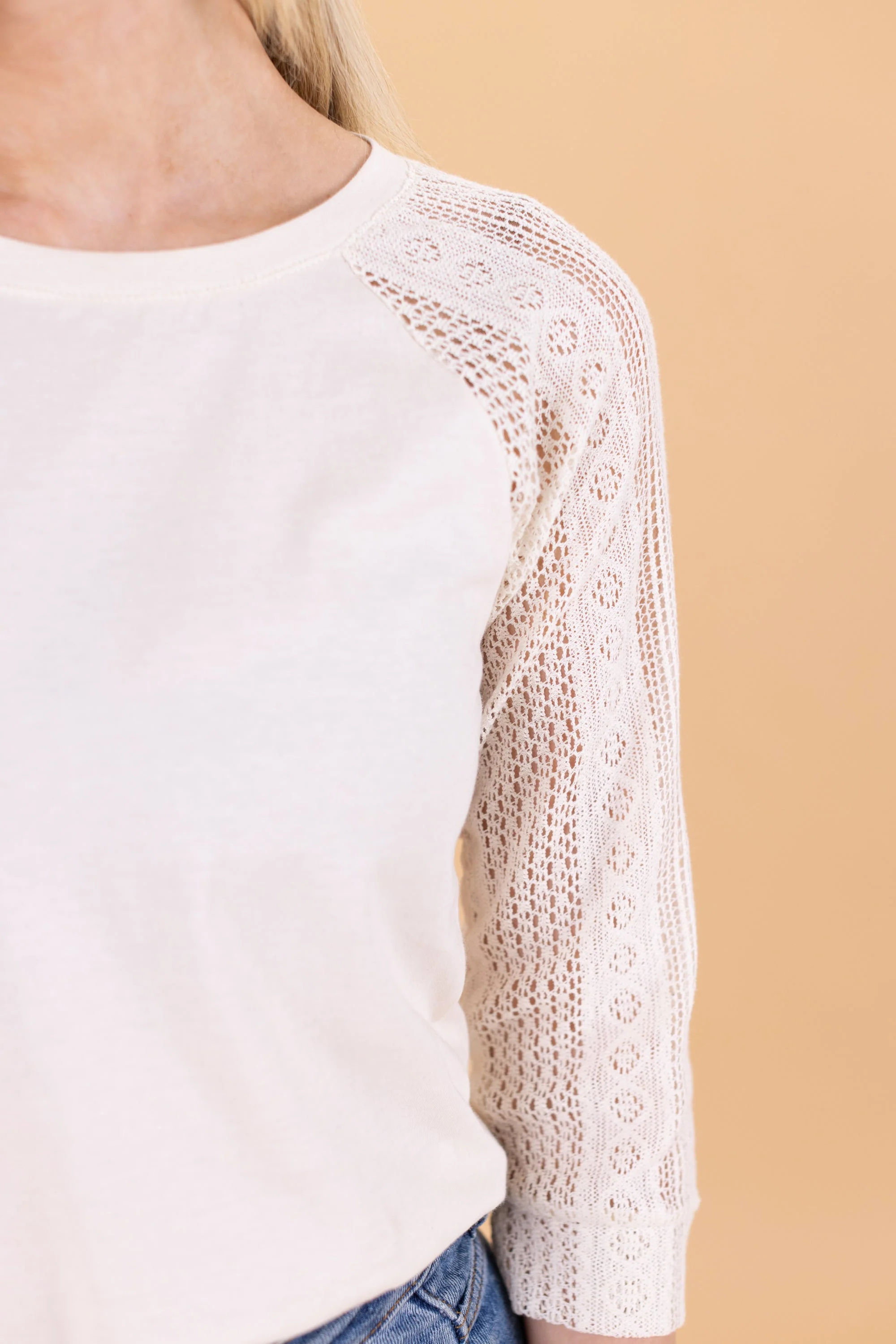 Top Eleven Creme - Image 3