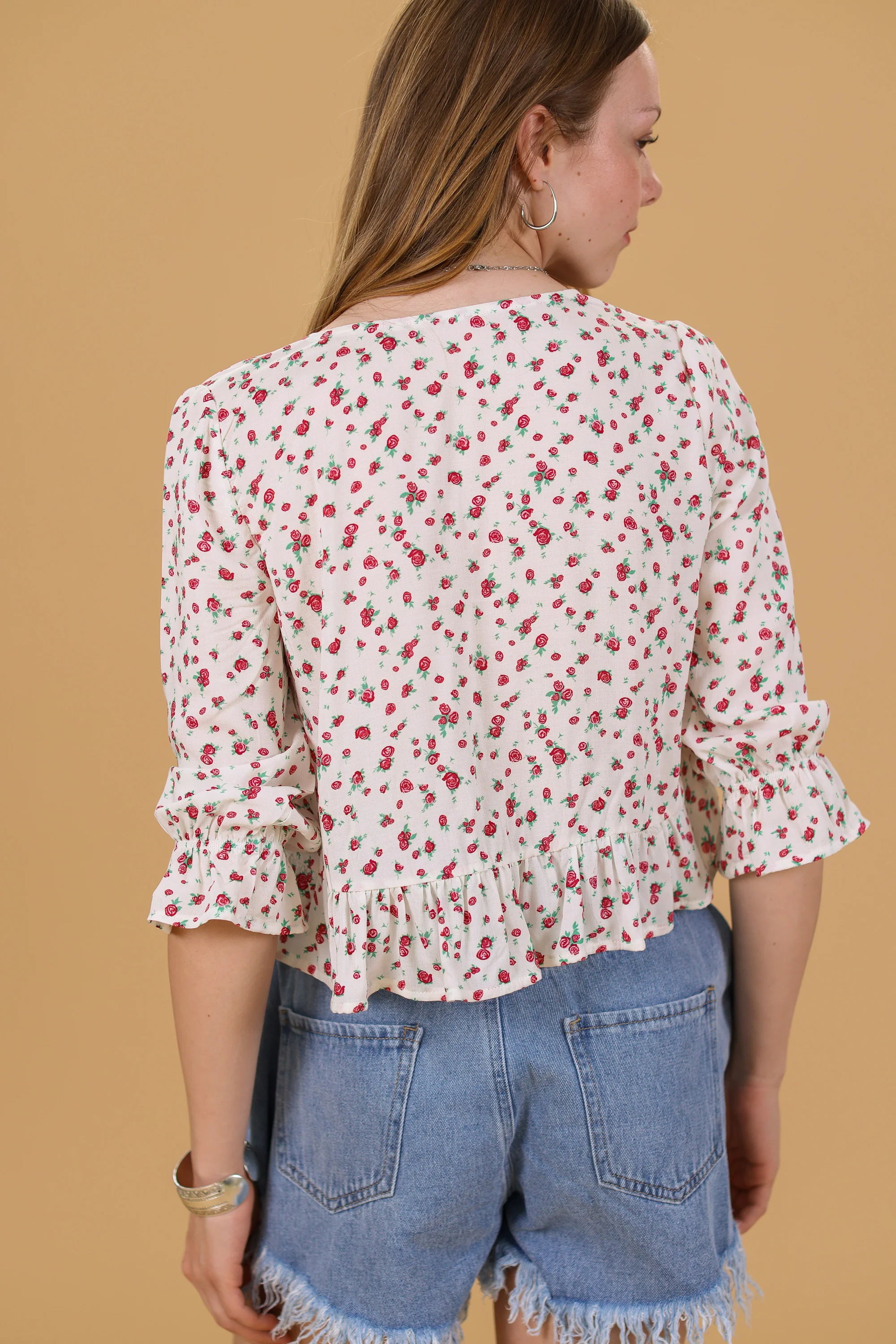 Top Olyra White Roses - Image 5