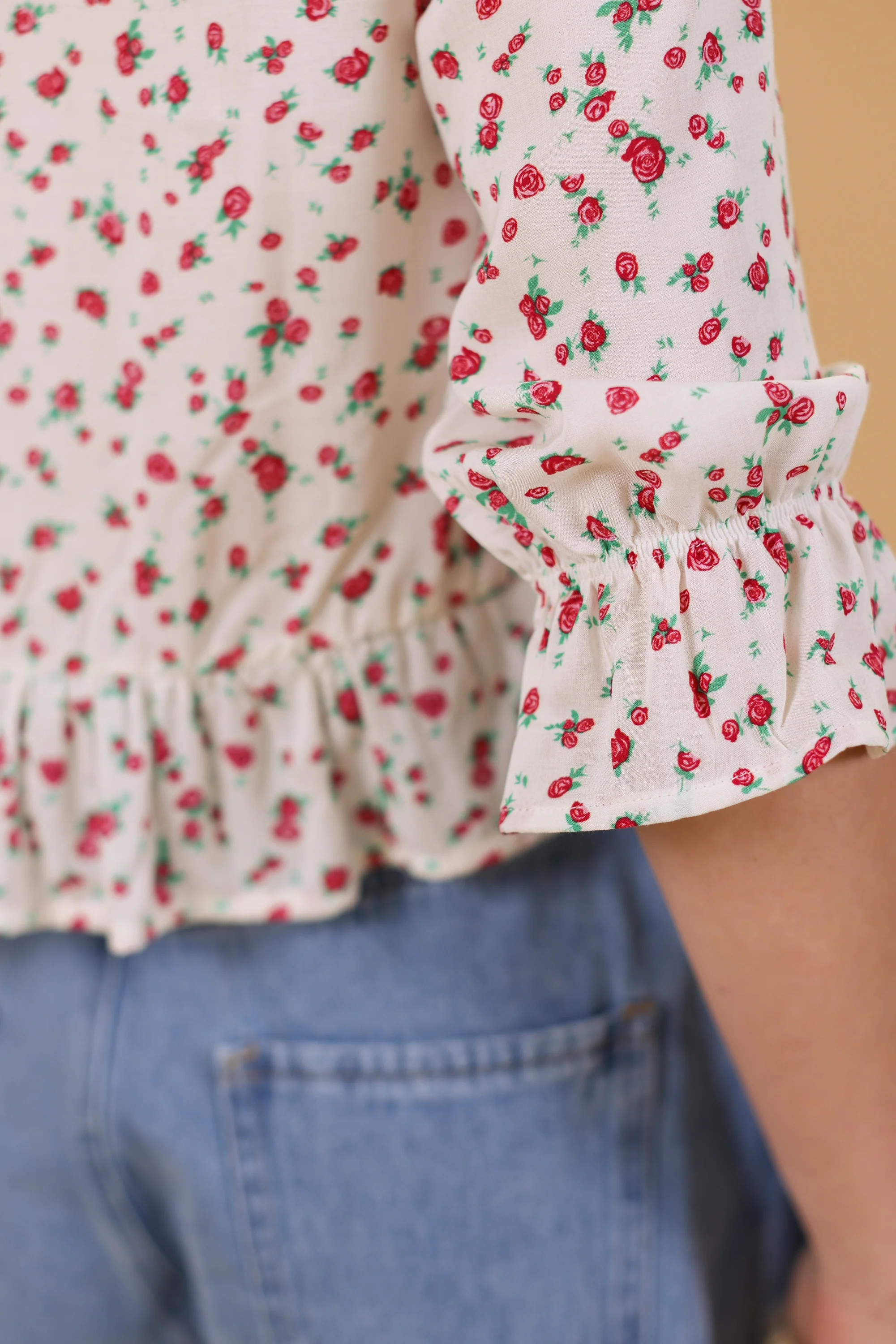 Top Olyra White Roses - Image 6