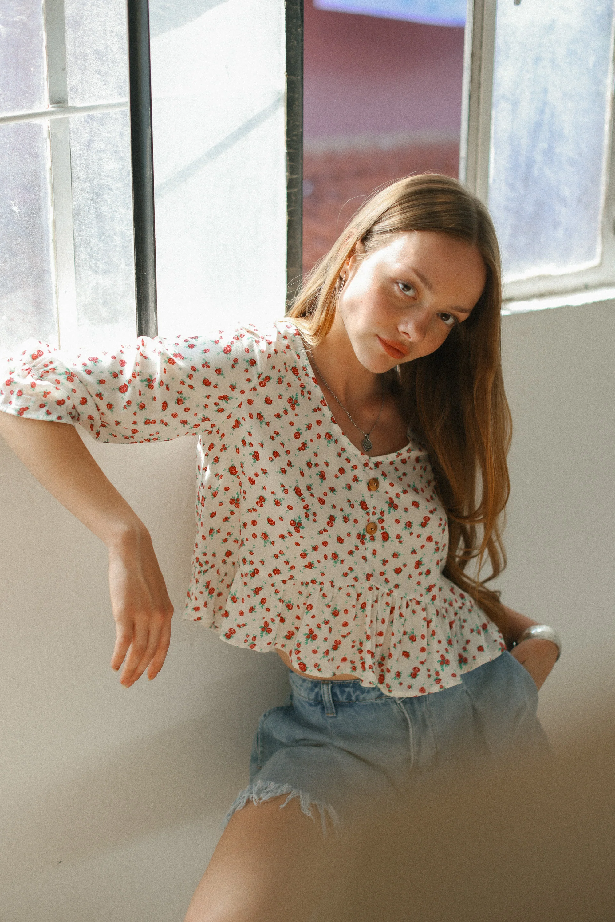 Top Olyra White Roses - Image 8